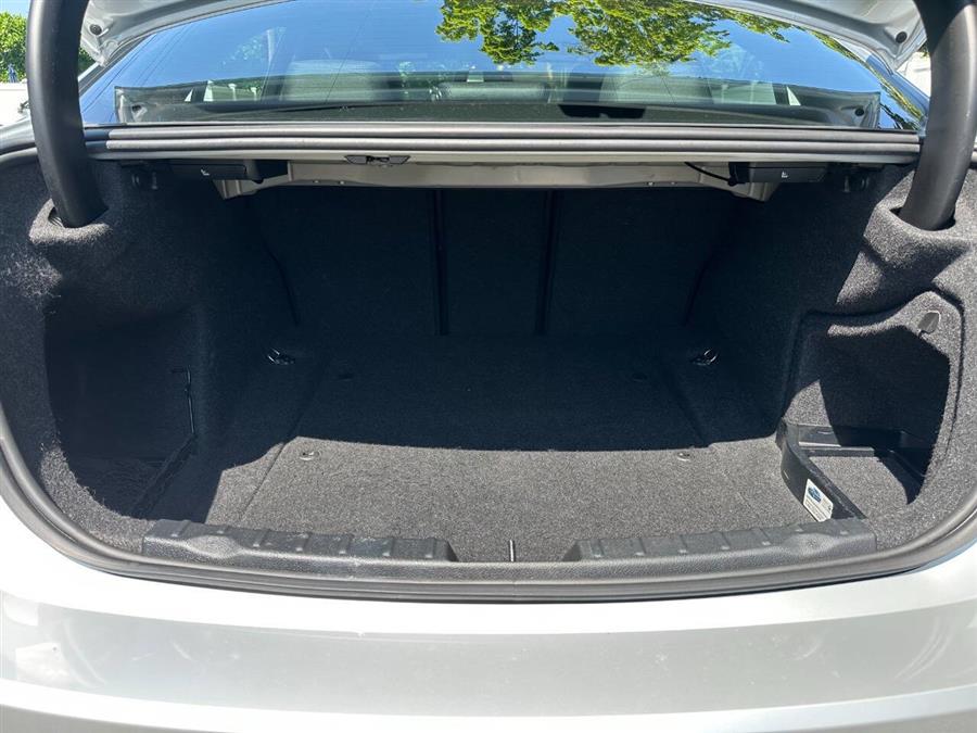 2017 BMW 3 Series 330i xDrive AWD 4dr Sedan, available for sale in Hempstead, New York | VIP Auto Credit Express. Hempstead, New York 2017 BMW 3 Series 330i xDrive AWD 4dr Sedan, available for sale in Hempstead, New York | VIP Auto Credit Express. Hempstead, New York