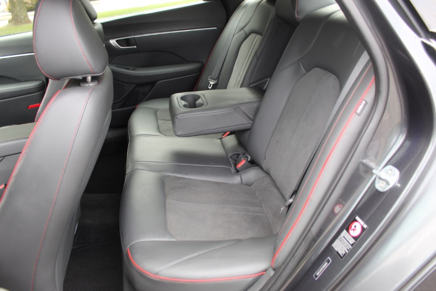 2020 Hyundai Sonata SEL Plus 1.6T, available for sale in New Britain, Connecticut | Universal Motors LLC. New Britain, Connecticut 2020 Hyundai Sonata SEL Plus 1.6T, available for sale in New Britain, Connecticut | Universal Motors LLC. New Britain, Connecticut