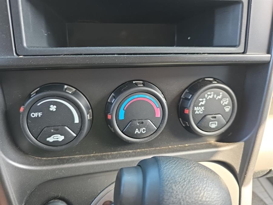 2010 Honda Element 4WD 5dr Auto LX, available for sale in West Haven, Connecticut | Auto Fair Inc.. West Haven, Connecticut 2010 Honda Element 4WD 5dr Auto LX, available for sale in West Haven, Connecticut | Auto Fair Inc.. West Haven, Connecticut