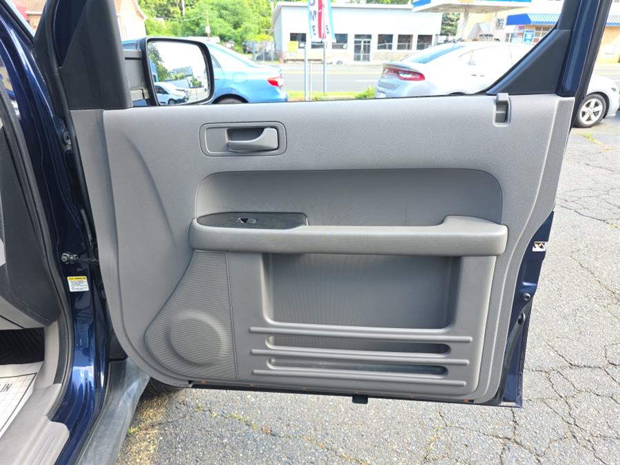 2010 Honda Element 4WD 5dr Auto LX, available for sale in West Haven, Connecticut | Auto Fair Inc.. West Haven, Connecticut 2010 Honda Element 4WD 5dr Auto LX, available for sale in West Haven, Connecticut | Auto Fair Inc.. West Haven, Connecticut