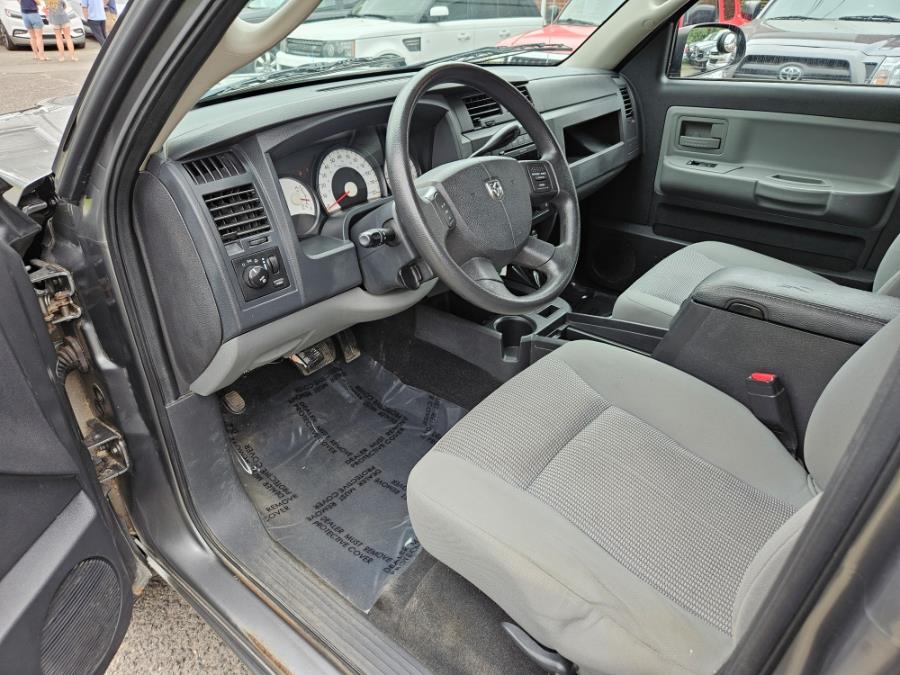 2011 Ram Dakota 4WD Crew Cab Bighorn/Lonestar, available for sale in East Windsor, Connecticut | Toro Auto. East Windsor, Connecticut 2011 Ram Dakota 4WD Crew Cab Bighorn/Lonestar, available for sale in East Windsor, Connecticut | Toro Auto. East Windsor, Connecticut