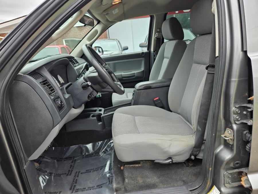 2011 Ram Dakota 4WD Crew Cab Bighorn/Lonestar, available for sale in East Windsor, Connecticut | Toro Auto. East Windsor, Connecticut 2011 Ram Dakota 4WD Crew Cab Bighorn/Lonestar, available for sale in East Windsor, Connecticut | Toro Auto. East Windsor, Connecticut