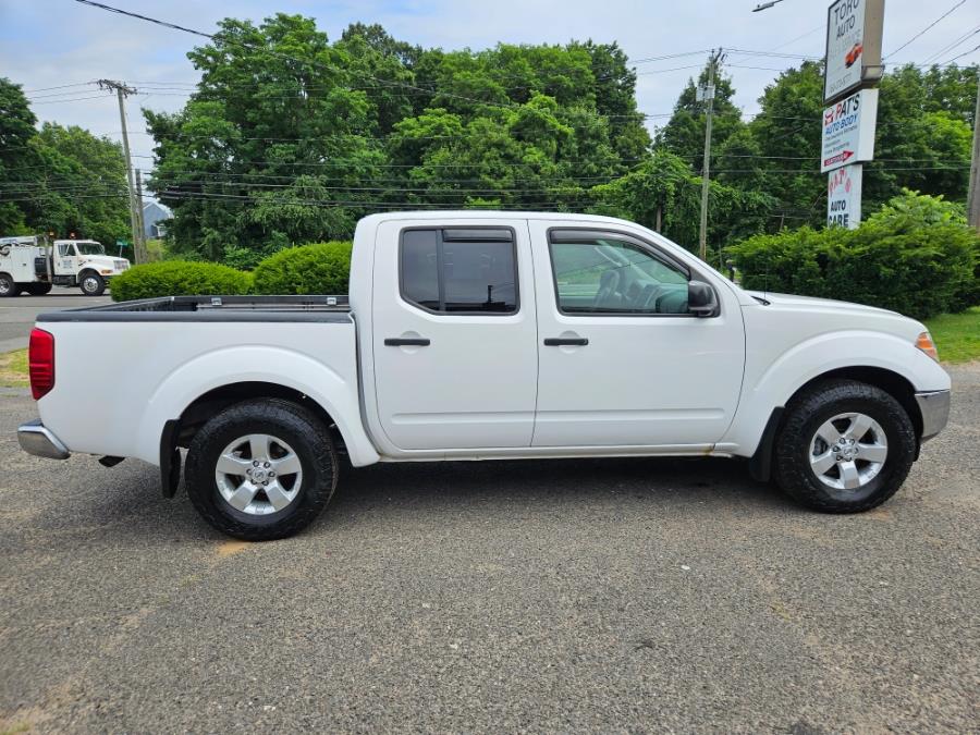 2010 Nissan Frontier SE Crew Cab 4WD 4.0 V6, available for sale in East Windsor, Connecticut | Toro Auto. East Windsor, Connecticut 2010 Nissan Frontier SE Crew Cab 4WD 4.0 V6, available for sale in East Windsor, Connecticut | Toro Auto. East Windsor, Connecticut
