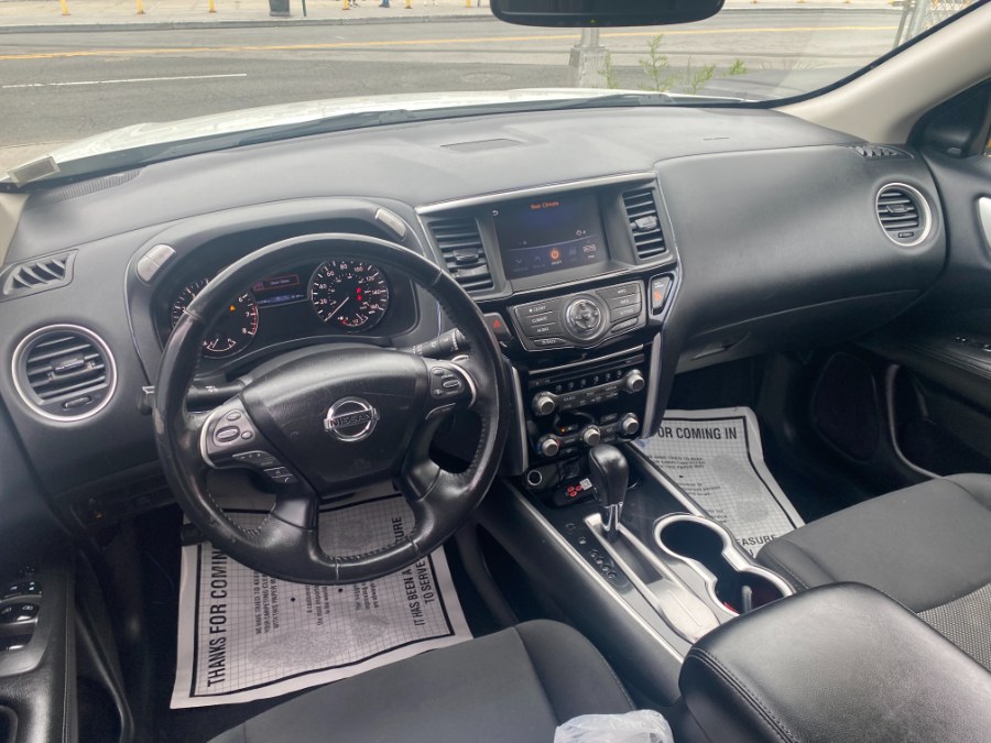 2020 Nissan Pathfinder FWD SV, available for sale in Middle Village, New York | Middle Village Motors . Middle Village, New York 2020 Nissan Pathfinder FWD SV, available for sale in Middle Village, New York | Middle Village Motors . Middle Village, New York