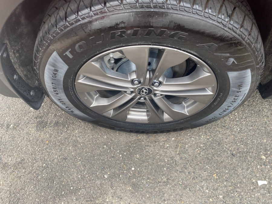 2015 Hyundai Santa Fe Sport AWD 4dr 2.4, available for sale in Middle Village, New York | Middle Village Motors . Middle Village, New York 2015 Hyundai Santa Fe Sport AWD 4dr 2.4, available for sale in Middle Village, New York | Middle Village Motors . Middle Village, New York