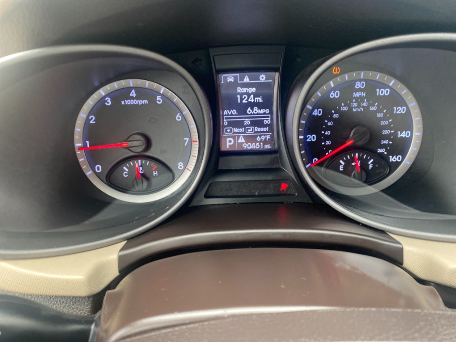 2015 Hyundai Santa Fe Sport AWD 4dr 2.4, available for sale in Middle Village, New York | Middle Village Motors . Middle Village, New York 2015 Hyundai Santa Fe Sport AWD 4dr 2.4, available for sale in Middle Village, New York | Middle Village Motors . Middle Village, New York