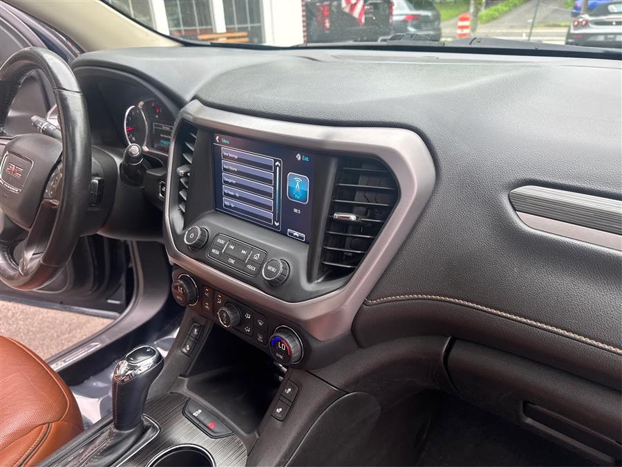 2017 GMC Acadia AWD 4dr SLT w/SLT-1, available for sale in Canton, Connecticut | Lava Motors. Canton, Connecticut 2017 GMC Acadia AWD 4dr SLT w/SLT-1, available for sale in Canton, Connecticut | Lava Motors. Canton, Connecticut