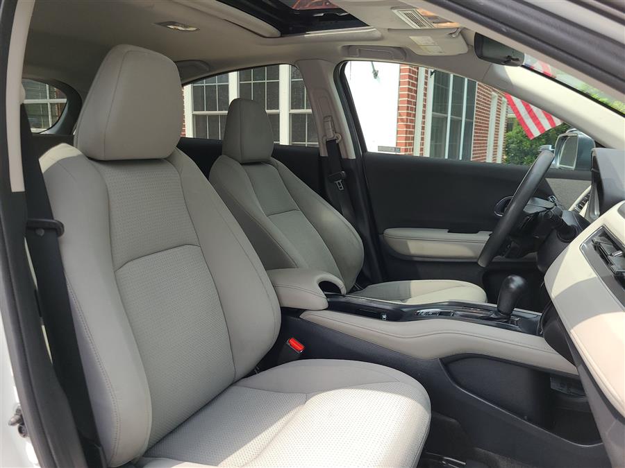 2022 Honda HR-V EX AWD CVT, available for sale in Canton, Connecticut | Lava Motors. Canton, Connecticut 2022 Honda HR-V EX AWD CVT, available for sale in Canton, Connecticut | Lava Motors. Canton, Connecticut