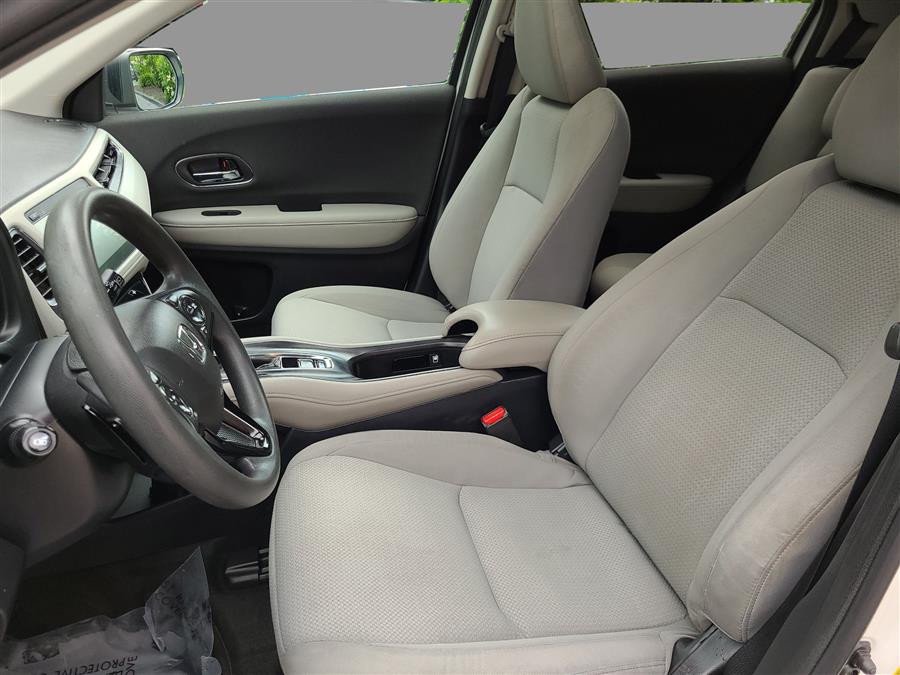 2022 Honda HR-V EX AWD CVT, available for sale in Canton, Connecticut | Lava Motors. Canton, Connecticut 2022 Honda HR-V EX AWD CVT, available for sale in Canton, Connecticut | Lava Motors. Canton, Connecticut