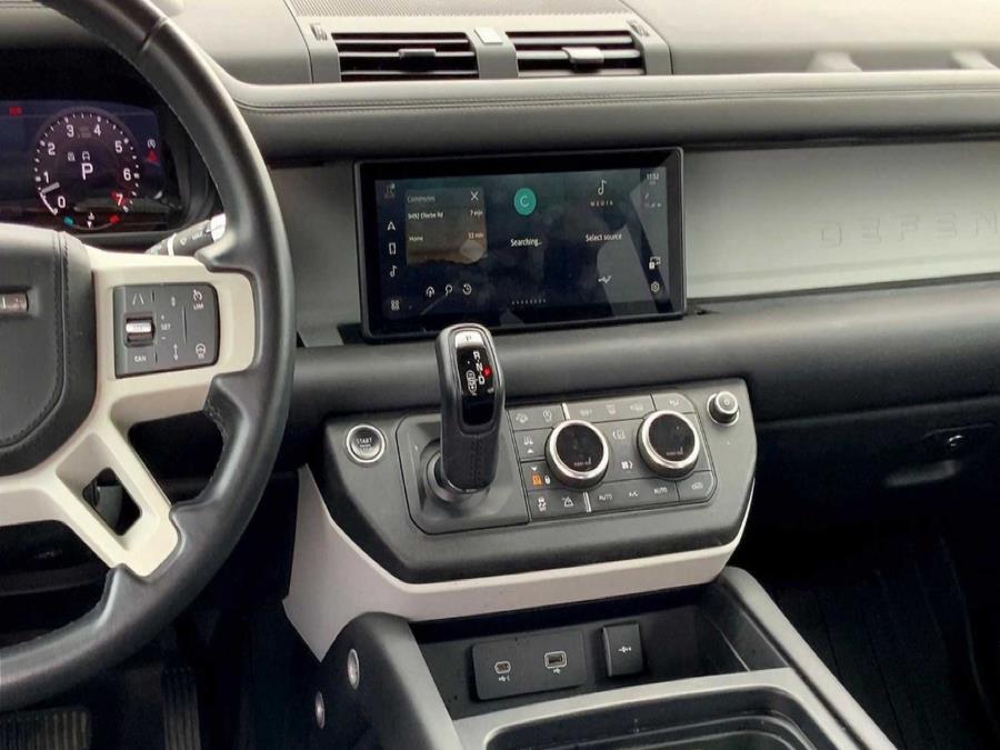 2020 Land Rover Defender 110 HSE AWD, available for sale in Longwood, Florida | Majestic Autos Inc.. Longwood, Florida 2020 Land Rover Defender 110 HSE AWD, available for sale in Longwood, Florida | Majestic Autos Inc.. Longwood, Florida