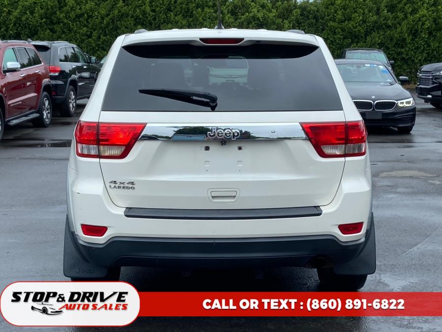 2012 Jeep Grand Cherokee 4WD 4dr Laredo, available for sale in East Windsor, Connecticut | Stop & Drive Auto Sales. East Windsor, Connecticut 2012 Jeep Grand Cherokee 4WD 4dr Laredo, available for sale in East Windsor, Connecticut | Stop & Drive Auto Sales. East Windsor, Connecticut