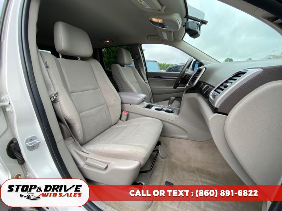 2012 Jeep Grand Cherokee 4WD 4dr Laredo, available for sale in East Windsor, Connecticut | Stop & Drive Auto Sales. East Windsor, Connecticut 2012 Jeep Grand Cherokee 4WD 4dr Laredo, available for sale in East Windsor, Connecticut | Stop & Drive Auto Sales. East Windsor, Connecticut