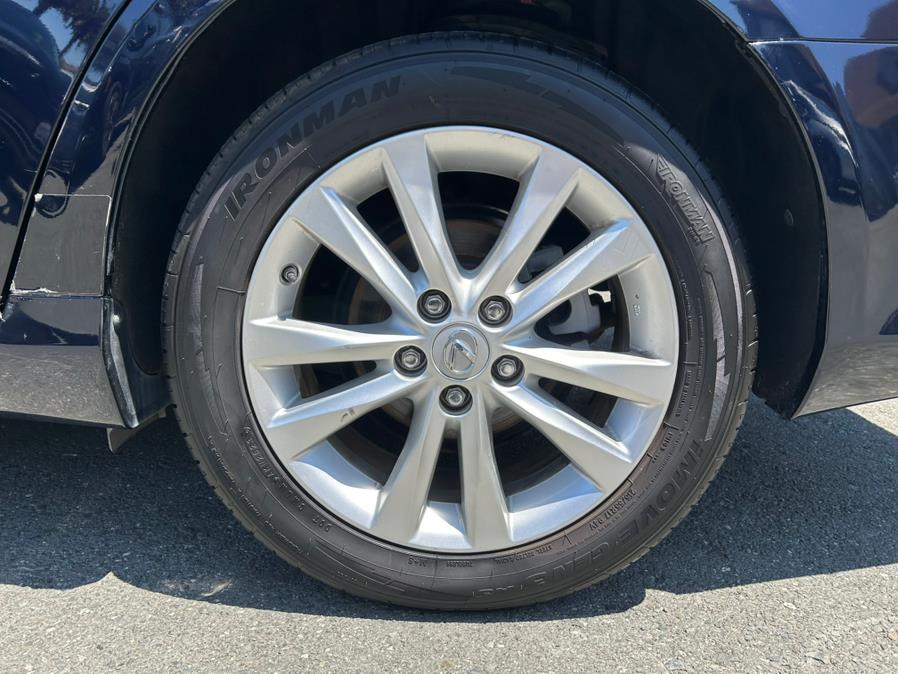 2010 Lexus ES 350 FWD, available for sale in Daly City, California | Green Light Auto Wholesale. Daly City, California 2010 Lexus ES 350 FWD, available for sale in Daly City, California | Green Light Auto Wholesale. Daly City, California