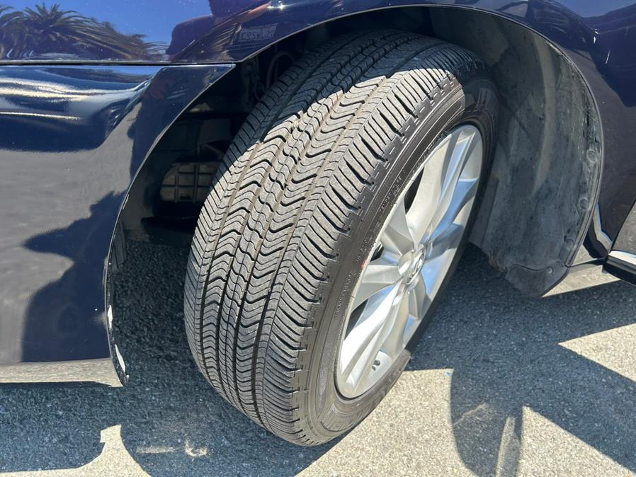 2010 Lexus ES 350 FWD, available for sale in Daly City, California | Green Light Auto Wholesale. Daly City, California 2010 Lexus ES 350 FWD, available for sale in Daly City, California | Green Light Auto Wholesale. Daly City, California