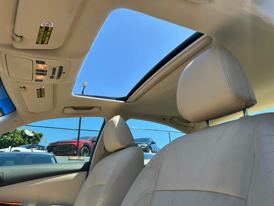 2010 Lexus ES 350 FWD, available for sale in Daly City, California | Green Light Auto Wholesale. Daly City, California 2010 Lexus ES 350 FWD, available for sale in Daly City, California | Green Light Auto Wholesale. Daly City, California
