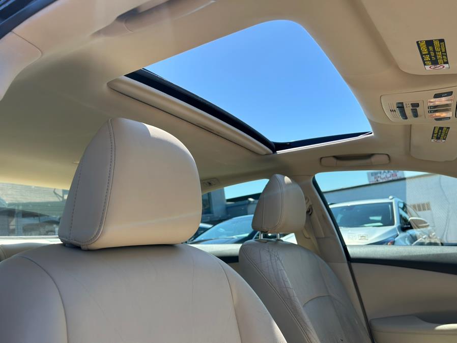 2010 Lexus ES 350 FWD, available for sale in Daly City, California | Green Light Auto Wholesale. Daly City, California 2010 Lexus ES 350 FWD, available for sale in Daly City, California | Green Light Auto Wholesale. Daly City, California