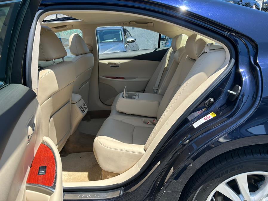2010 Lexus ES 350 FWD, available for sale in Daly City, California | Green Light Auto Wholesale. Daly City, California 2010 Lexus ES 350 FWD, available for sale in Daly City, California | Green Light Auto Wholesale. Daly City, California