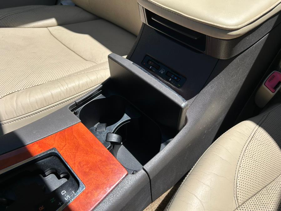 2010 Lexus ES 350 FWD, available for sale in Daly City, California | Green Light Auto Wholesale. Daly City, California 2010 Lexus ES 350 FWD, available for sale in Daly City, California | Green Light Auto Wholesale. Daly City, California