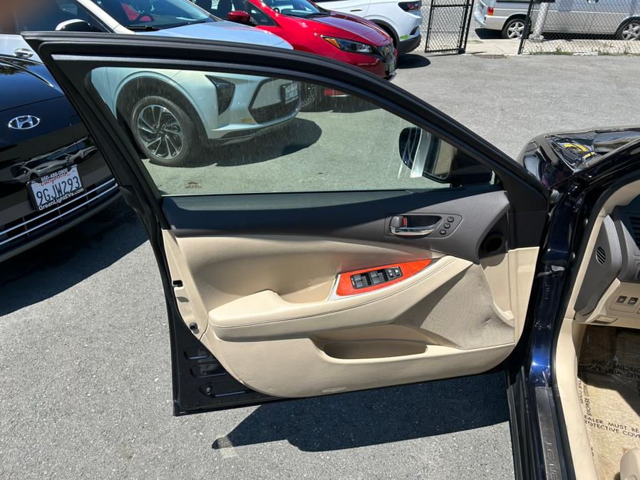 2010 Lexus ES 350 FWD, available for sale in Daly City, California | Green Light Auto Wholesale. Daly City, California 2010 Lexus ES 350 FWD, available for sale in Daly City, California | Green Light Auto Wholesale. Daly City, California