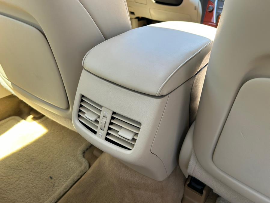 2010 Lexus ES 350 FWD, available for sale in Daly City, California | Green Light Auto Wholesale. Daly City, California 2010 Lexus ES 350 FWD, available for sale in Daly City, California | Green Light Auto Wholesale. Daly City, California