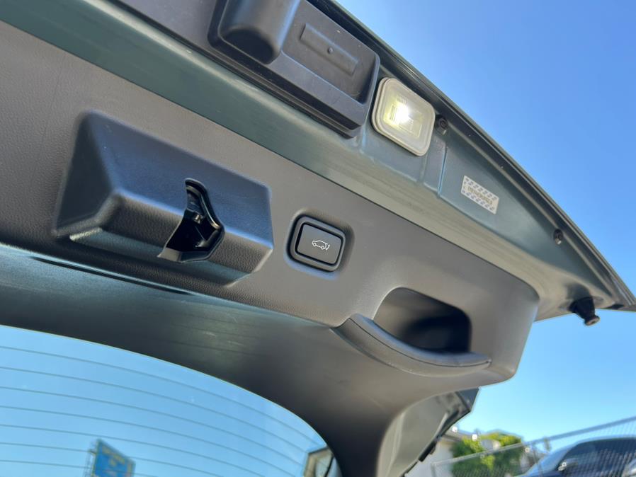 2022 Hyundai IONIQ 5 SEL RWD, available for sale in Daly City, California | Green Light Auto Wholesale. Daly City, California 2022 Hyundai IONIQ 5 SEL RWD, available for sale in Daly City, California | Green Light Auto Wholesale. Daly City, California