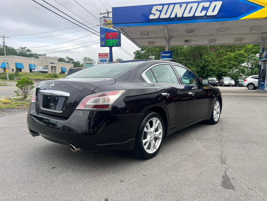 2013 Nissan Maxima 4dr Sdn 3.5 SV, available for sale in Swansea, Massachusetts | Gas On The Run. Swansea, Massachusetts 2013 Nissan Maxima 4dr Sdn 3.5 SV, available for sale in Swansea, Massachusetts | Gas On The Run. Swansea, Massachusetts