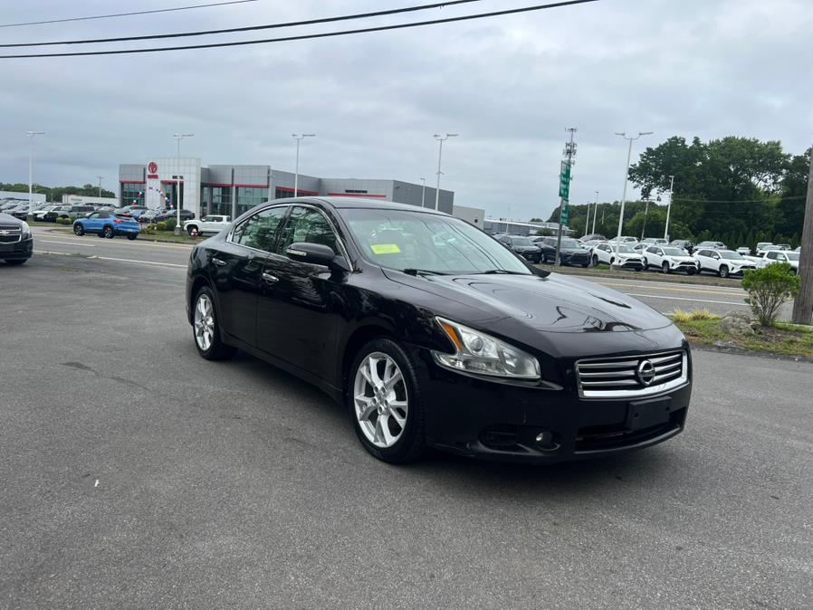 2013 Nissan Maxima 4dr Sdn 3.5 SV, available for sale in Swansea, Massachusetts | Gas On The Run. Swansea, Massachusetts 2013 Nissan Maxima 4dr Sdn 3.5 SV, available for sale in Swansea, Massachusetts | Gas On The Run. Swansea, Massachusetts