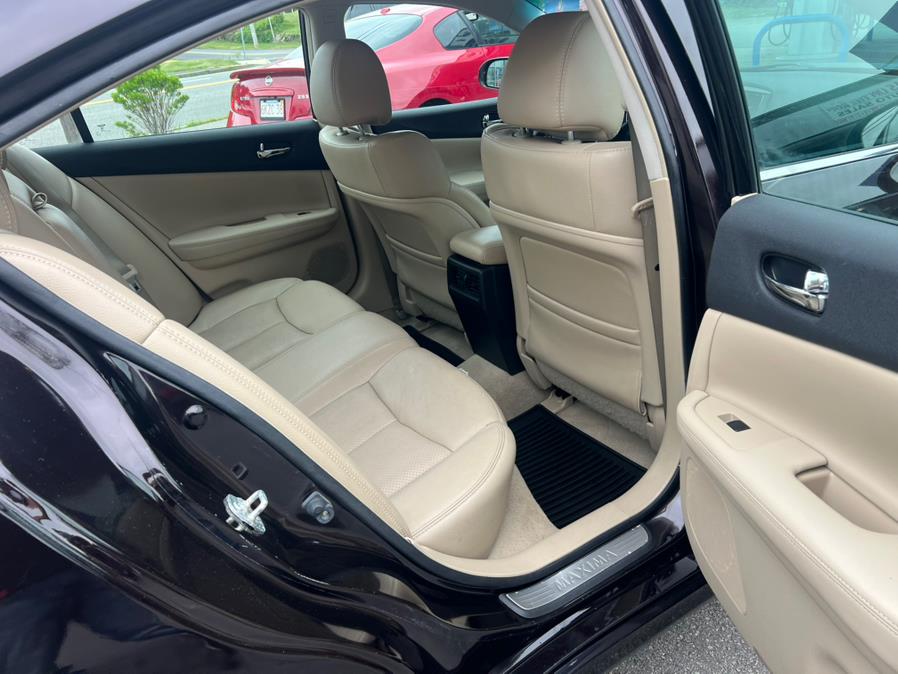 2013 Nissan Maxima 4dr Sdn 3.5 SV, available for sale in Swansea, Massachusetts | Gas On The Run. Swansea, Massachusetts 2013 Nissan Maxima 4dr Sdn 3.5 SV, available for sale in Swansea, Massachusetts | Gas On The Run. Swansea, Massachusetts