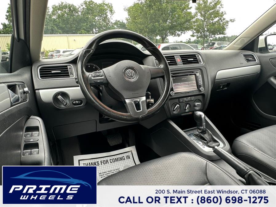 2013 Volkswagen Jetta Sedan 4dr Auto SE w/Convenience/Sunroof PZEV, available for sale in East Windsor, Connecticut | Prime Wheels. East Windsor, Connecticut 2013 Volkswagen Jetta Sedan 4dr Auto SE w/Convenience/Sunroof PZEV, available for sale in East Windsor, Connecticut | Prime Wheels. East Windsor, Connecticut