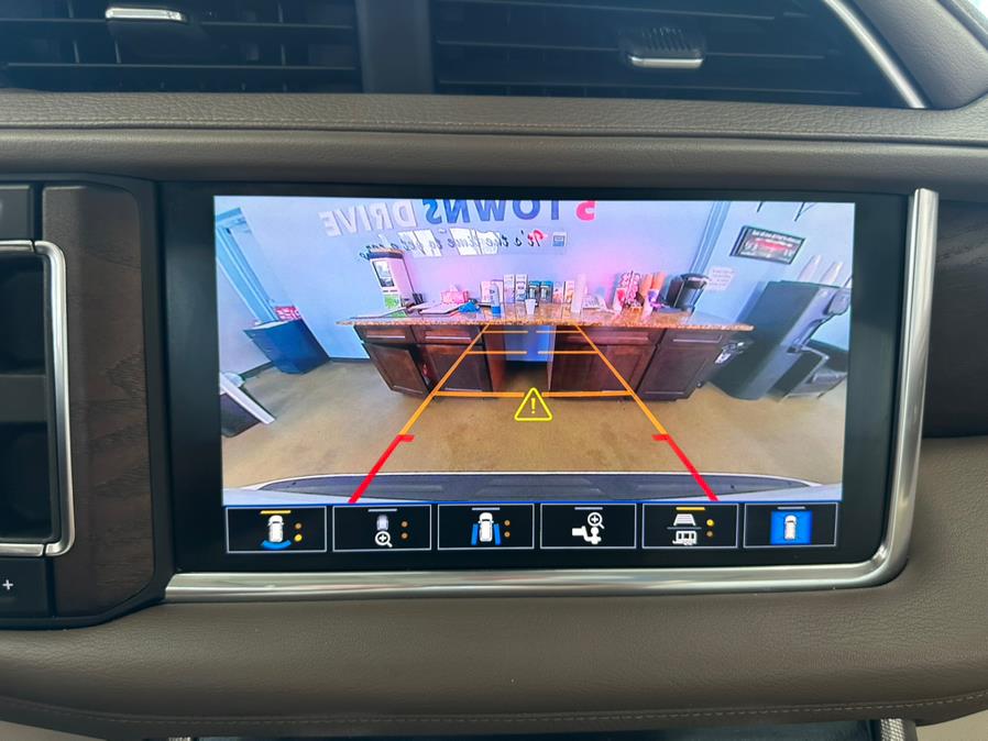 2021 GMC Yukon XL 4WD 4dr Denali, available for sale in Inwood, New York | 5 Towns Drive. Inwood, New York 2021 GMC Yukon XL 4WD 4dr Denali, available for sale in Inwood, New York | 5 Towns Drive. Inwood, New York