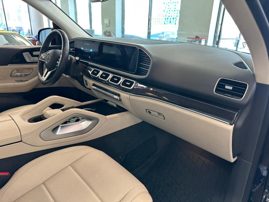 2020 Mercedes-Benz GLE GLE 350 SUV, available for sale in Inwood, New York | 5 Towns Drive. Inwood, New York 2020 Mercedes-Benz GLE GLE 350 SUV, available for sale in Inwood, New York | 5 Towns Drive. Inwood, New York