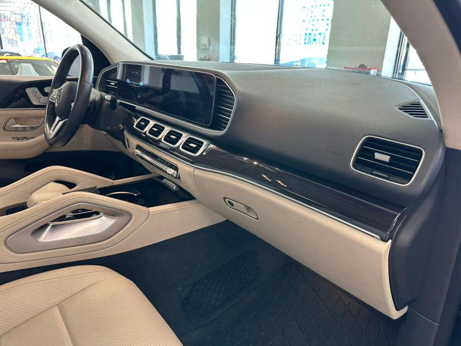 2020 Mercedes-Benz GLE GLE 350 SUV, available for sale in Inwood, New York | 5 Towns Drive. Inwood, New York 2020 Mercedes-Benz GLE GLE 350 SUV, available for sale in Inwood, New York | 5 Towns Drive. Inwood, New York