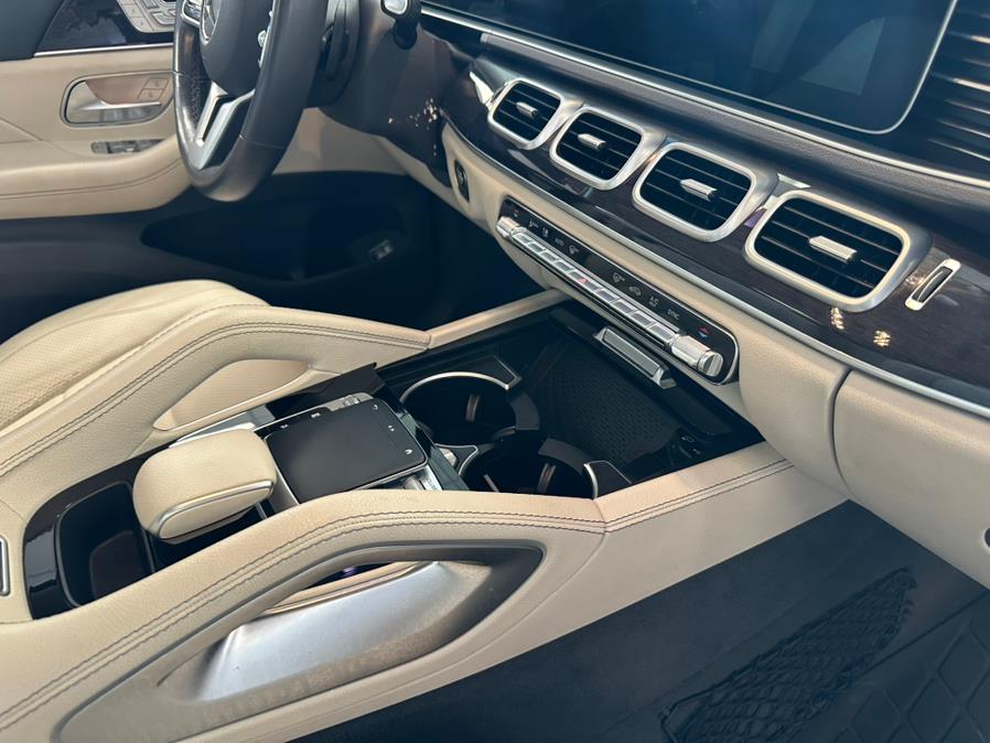 2020 Mercedes-Benz GLE GLE 350 SUV, available for sale in Inwood, New York | 5 Towns Drive. Inwood, New York 2020 Mercedes-Benz GLE GLE 350 SUV, available for sale in Inwood, New York | 5 Towns Drive. Inwood, New York