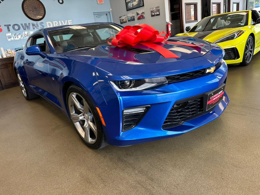 2017 Chevrolet Camaro 2dr Cpe 2SS, available for sale in Inwood, New York | 5 Towns Drive. Inwood, New York 2017 Chevrolet Camaro 2dr Cpe 2SS, available for sale in Inwood, New York | 5 Towns Drive. Inwood, New York