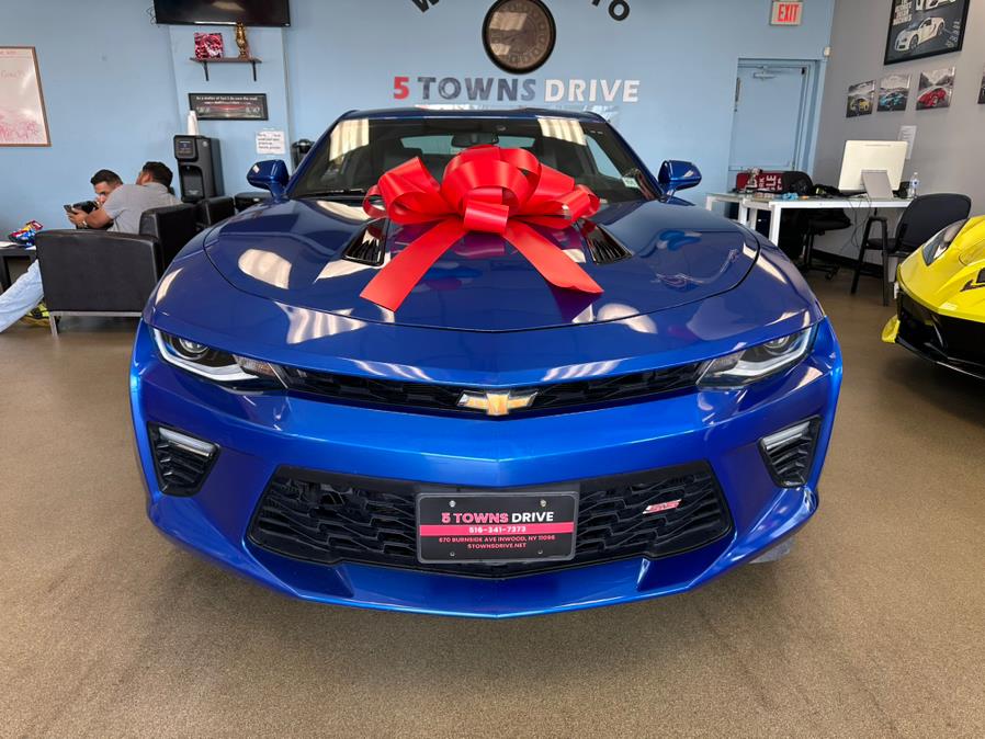 2017 Chevrolet Camaro 2dr Cpe 2SS, available for sale in Inwood, New York | 5 Towns Drive. Inwood, New York 2017 Chevrolet Camaro 2dr Cpe 2SS, available for sale in Inwood, New York | 5 Towns Drive. Inwood, New York