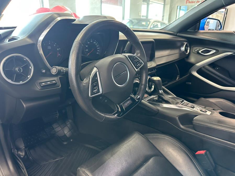 2017 Chevrolet Camaro 2dr Cpe 2SS, available for sale in Inwood, New York | 5 Towns Drive. Inwood, New York 2017 Chevrolet Camaro 2dr Cpe 2SS, available for sale in Inwood, New York | 5 Towns Drive. Inwood, New York
