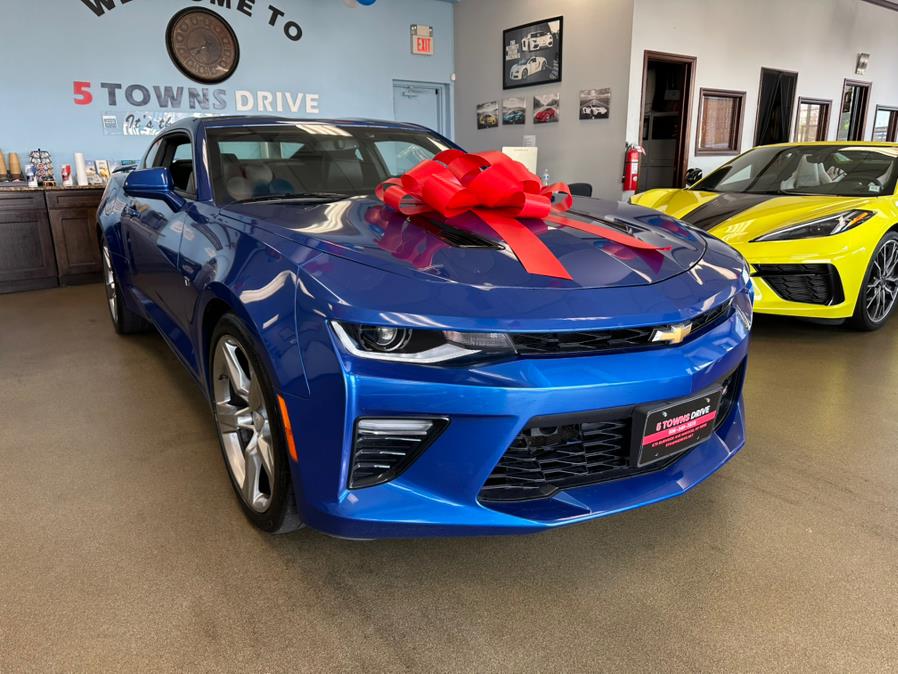 2017 Chevrolet Camaro 2dr Cpe 2SS, available for sale in Inwood, New York | 5 Towns Drive. Inwood, New York 2017 Chevrolet Camaro 2dr Cpe 2SS, available for sale in Inwood, New York | 5 Towns Drive. Inwood, New York