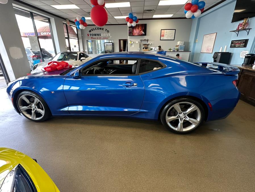 2017 Chevrolet Camaro 2dr Cpe 2SS, available for sale in Inwood, New York | 5 Towns Drive. Inwood, New York 2017 Chevrolet Camaro 2dr Cpe 2SS, available for sale in Inwood, New York | 5 Towns Drive. Inwood, New York