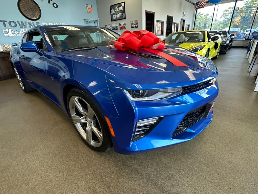 2017 Chevrolet Camaro 2dr Cpe 2SS, available for sale in Inwood, New York | 5 Towns Drive. Inwood, New York 2017 Chevrolet Camaro 2dr Cpe 2SS, available for sale in Inwood, New York | 5 Towns Drive. Inwood, New York