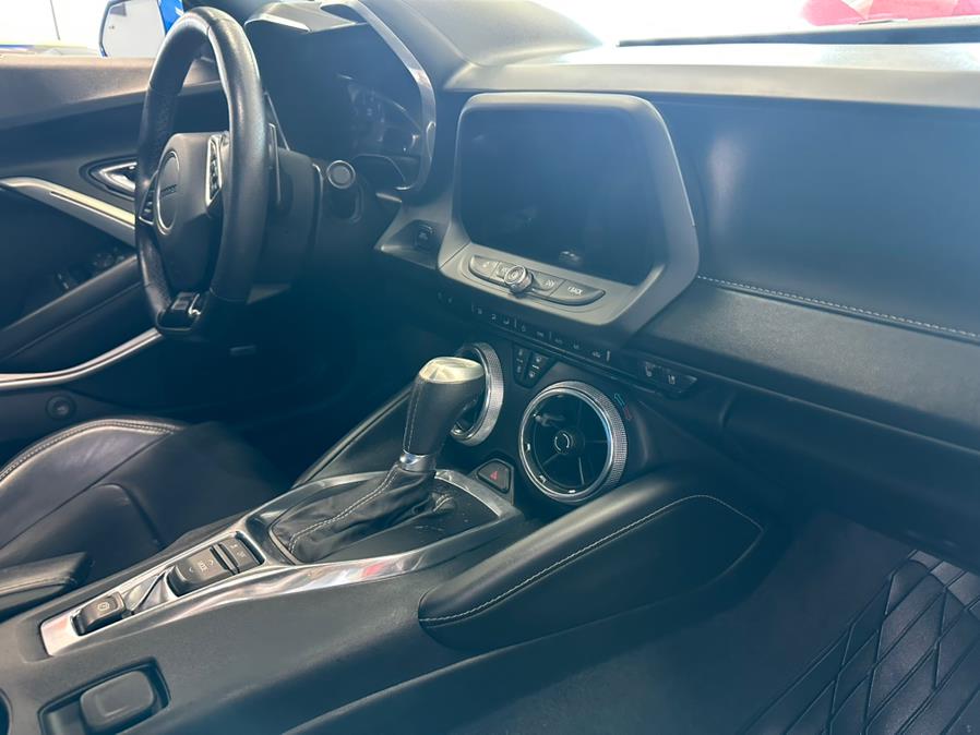 2017 Chevrolet Camaro 2dr Cpe 2SS, available for sale in Inwood, New York | 5 Towns Drive. Inwood, New York 2017 Chevrolet Camaro 2dr Cpe 2SS, available for sale in Inwood, New York | 5 Towns Drive. Inwood, New York