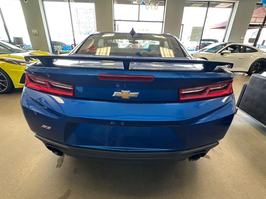 2017 Chevrolet Camaro 2dr Cpe 2SS, available for sale in Inwood, New York | 5 Towns Drive. Inwood, New York 2017 Chevrolet Camaro 2dr Cpe 2SS, available for sale in Inwood, New York | 5 Towns Drive. Inwood, New York