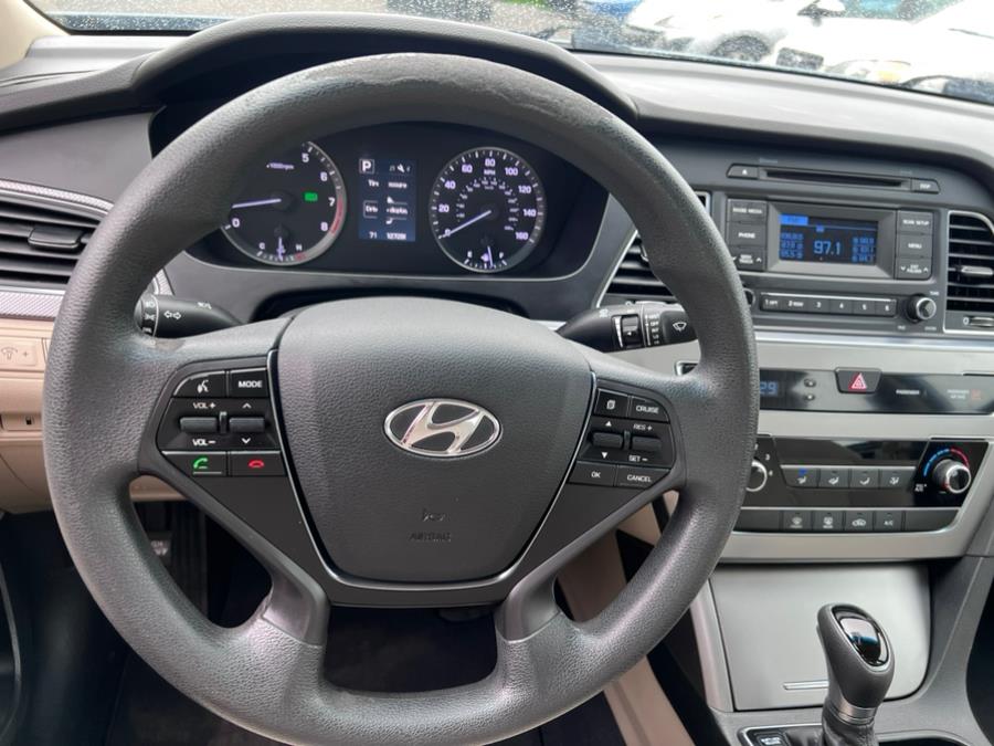2015 Hyundai Sonata 4dr Sdn 2.4L SE, available for sale in East Windsor, Connecticut | STS Automotive. East Windsor, Connecticut 2015 Hyundai Sonata 4dr Sdn 2.4L SE, available for sale in East Windsor, Connecticut | STS Automotive. East Windsor, Connecticut