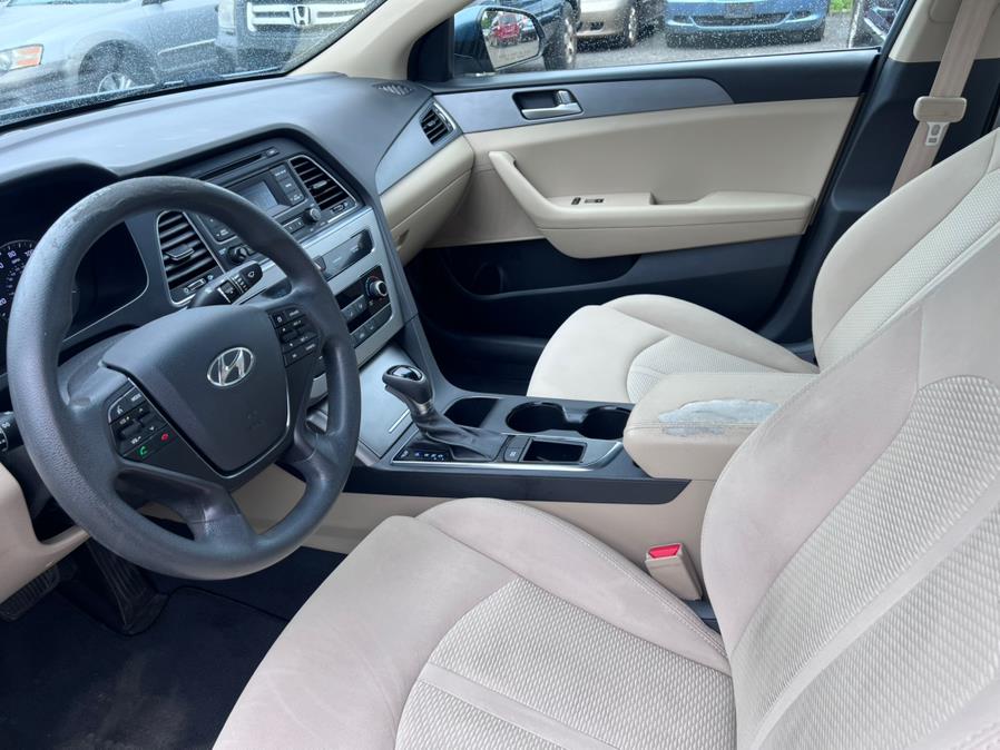 2015 Hyundai Sonata 4dr Sdn 2.4L SE, available for sale in East Windsor, Connecticut | STS Automotive. East Windsor, Connecticut 2015 Hyundai Sonata 4dr Sdn 2.4L SE, available for sale in East Windsor, Connecticut | STS Automotive. East Windsor, Connecticut