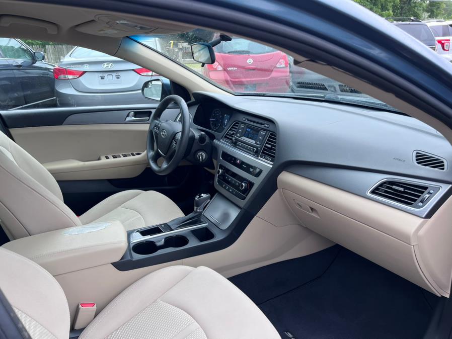 2015 Hyundai Sonata 4dr Sdn 2.4L SE, available for sale in East Windsor, Connecticut | STS Automotive. East Windsor, Connecticut 2015 Hyundai Sonata 4dr Sdn 2.4L SE, available for sale in East Windsor, Connecticut | STS Automotive. East Windsor, Connecticut