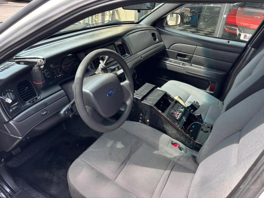 2011 Ford Police Interceptor 4dr Sdn w/3.55 Axle, available for sale in New haven, Connecticut | Wilson Maturo Motors. New haven, Connecticut 2011 Ford Police Interceptor 4dr Sdn w/3.55 Axle, available for sale in New haven, Connecticut | Wilson Maturo Motors. New haven, Connecticut