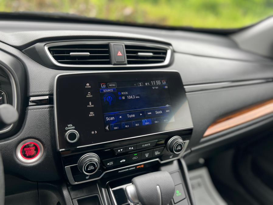 2017 Honda CR-V EX AWD, available for sale in Paterson, New Jersey | Speedway Motors LLC. Paterson, New Jersey 2017 Honda CR-V EX AWD, available for sale in Paterson, New Jersey | Speedway Motors LLC. Paterson, New Jersey