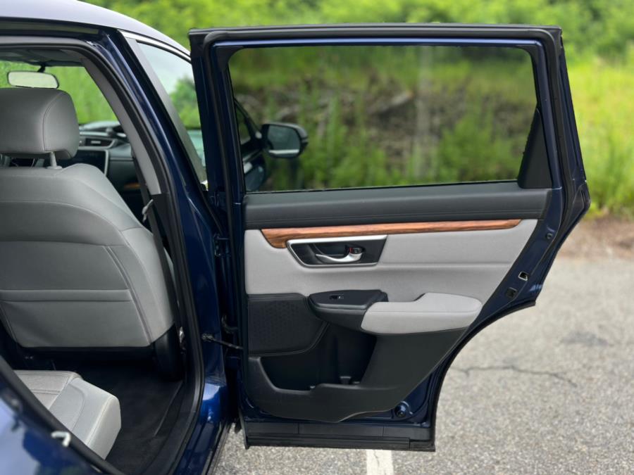 2017 Honda CR-V EX AWD, available for sale in Paterson, New Jersey | Speedway Motors LLC. Paterson, New Jersey 2017 Honda CR-V EX AWD, available for sale in Paterson, New Jersey | Speedway Motors LLC. Paterson, New Jersey