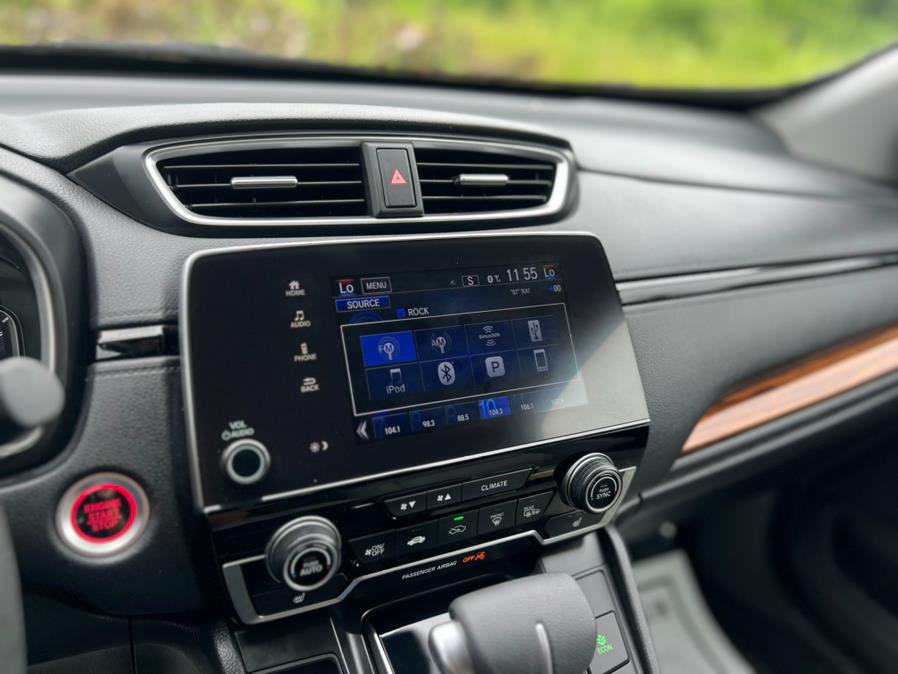 2017 Honda CR-V EX AWD, available for sale in Paterson, New Jersey | Speedway Motors LLC. Paterson, New Jersey 2017 Honda CR-V EX AWD, available for sale in Paterson, New Jersey | Speedway Motors LLC. Paterson, New Jersey