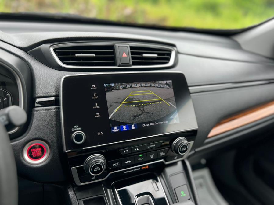 2017 Honda CR-V EX AWD, available for sale in Paterson, New Jersey | Speedway Motors LLC. Paterson, New Jersey 2017 Honda CR-V EX AWD, available for sale in Paterson, New Jersey | Speedway Motors LLC. Paterson, New Jersey
