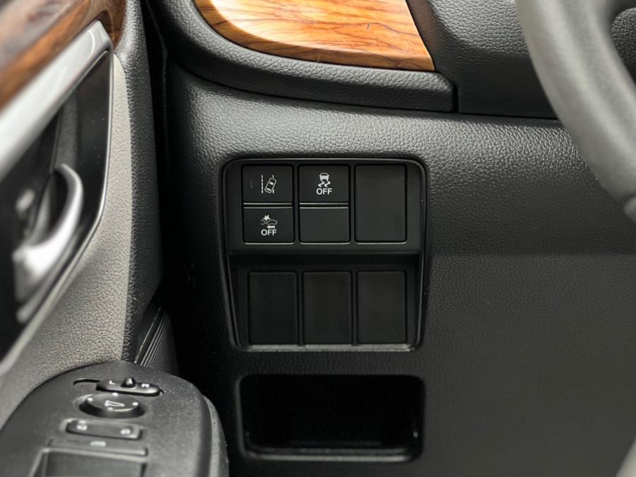 2017 Honda CR-V EX AWD, available for sale in Paterson, New Jersey | Speedway Motors LLC. Paterson, New Jersey 2017 Honda CR-V EX AWD, available for sale in Paterson, New Jersey | Speedway Motors LLC. Paterson, New Jersey